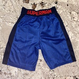 DC Comics Superman Boys shorts size 6/7.